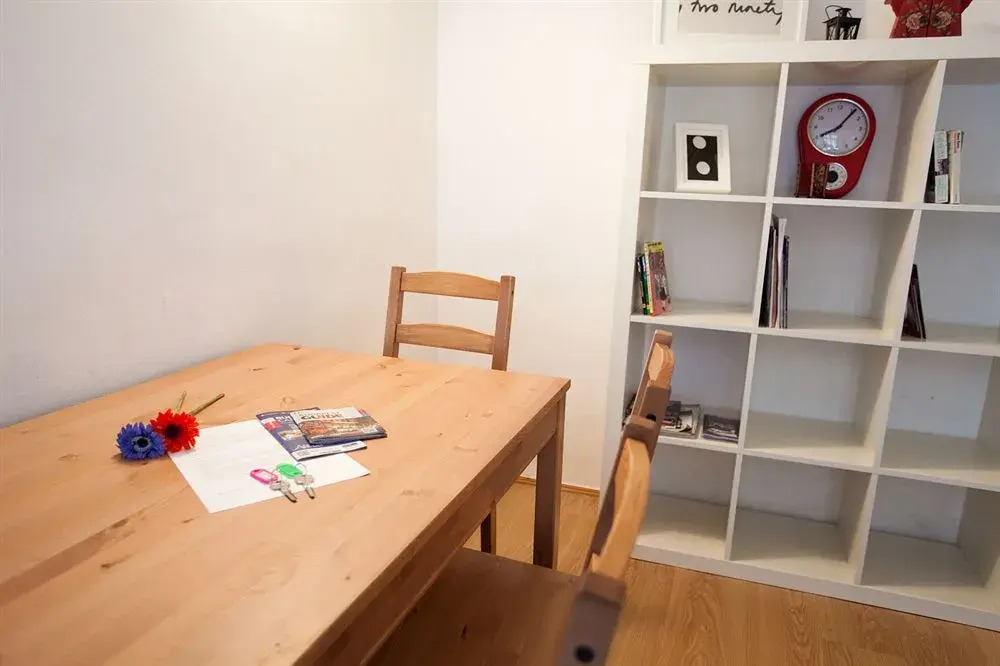 Budapest Easy Flat Opera