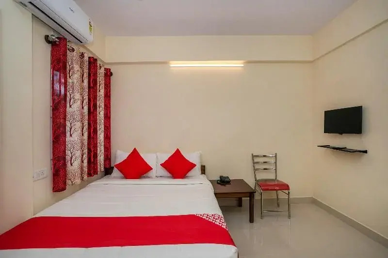 Sri Sai Guest House By OYO Rooms