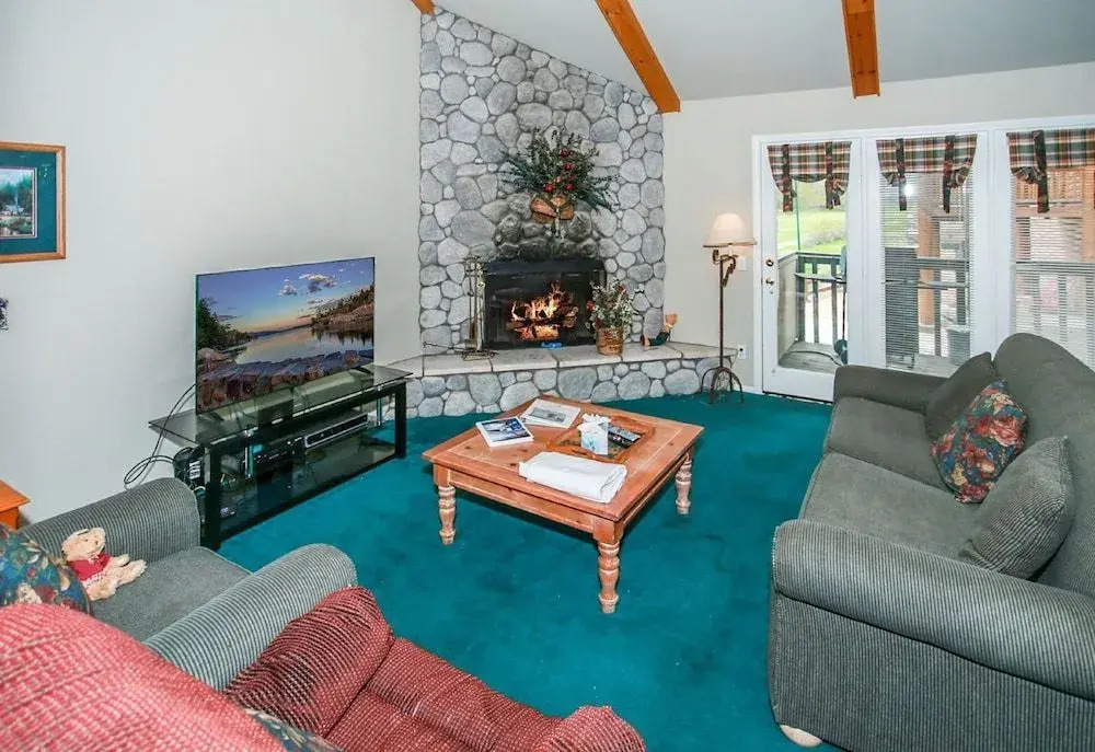 Bear Mountain Escape Condo