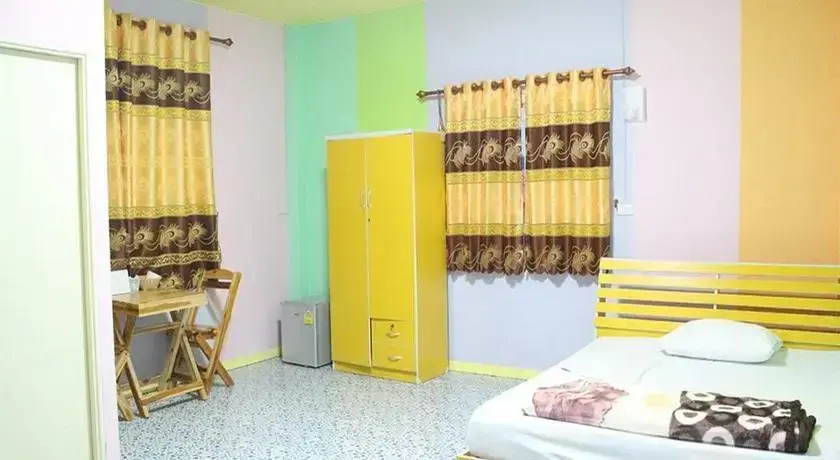 Chonpetch Residence