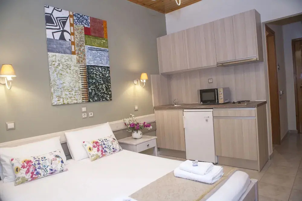 Nontas Home