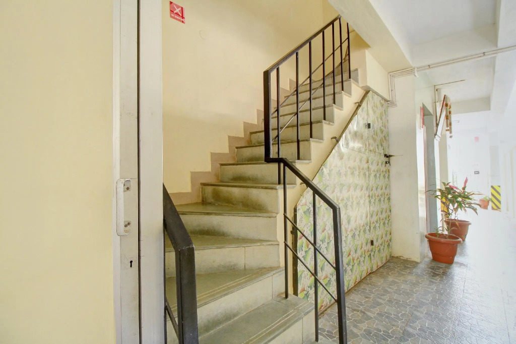 OYO 3860 Apartment JLS Gruha