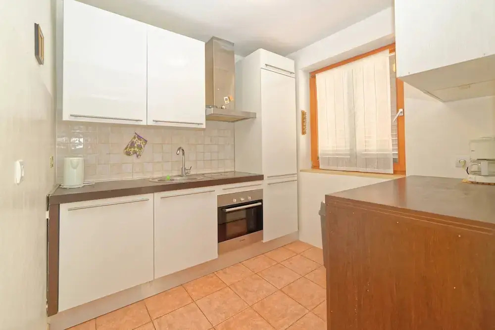 Apartments Rudan 253