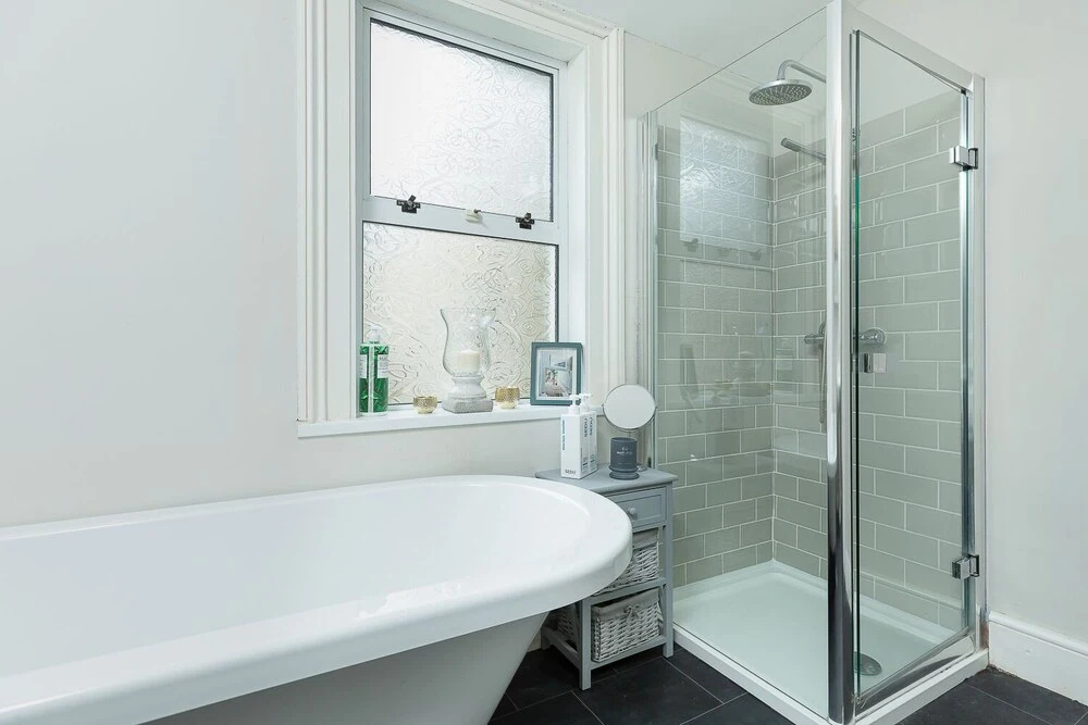 Price & Weeks - Jewel of Bath