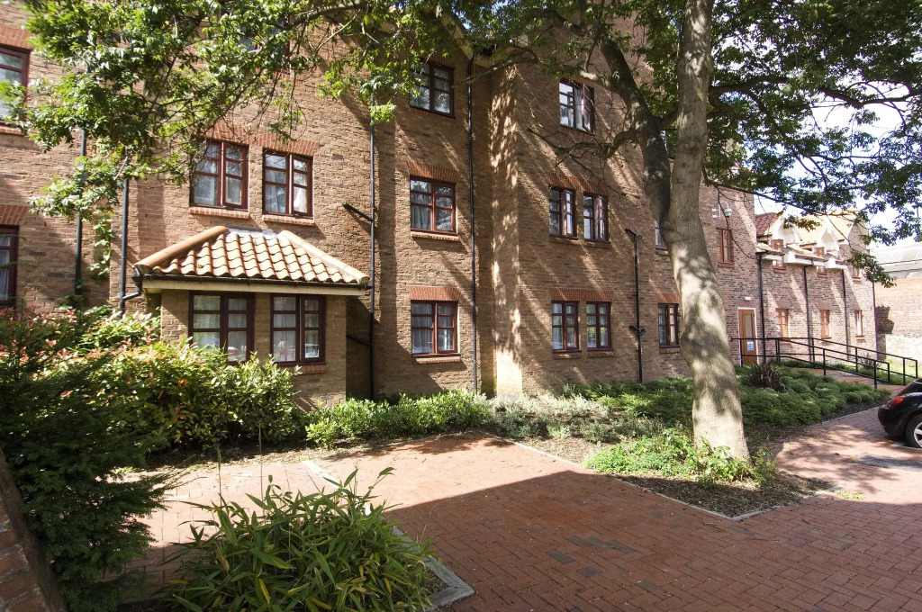 Premier Inn York City - Blossom St North