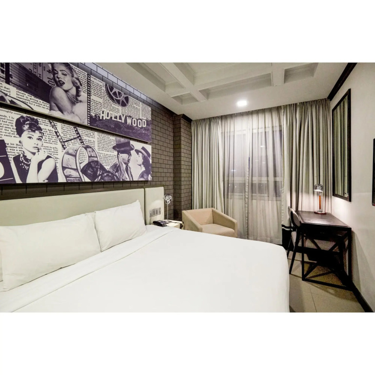 Summit Hotel Magnolia