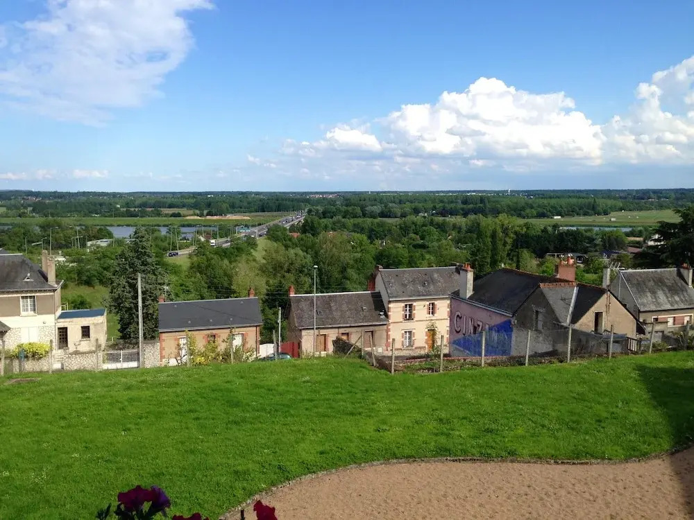 Apartment With one Bedroom in Blois, With Wonderful Lake View, Furnished Balcony and Wifi