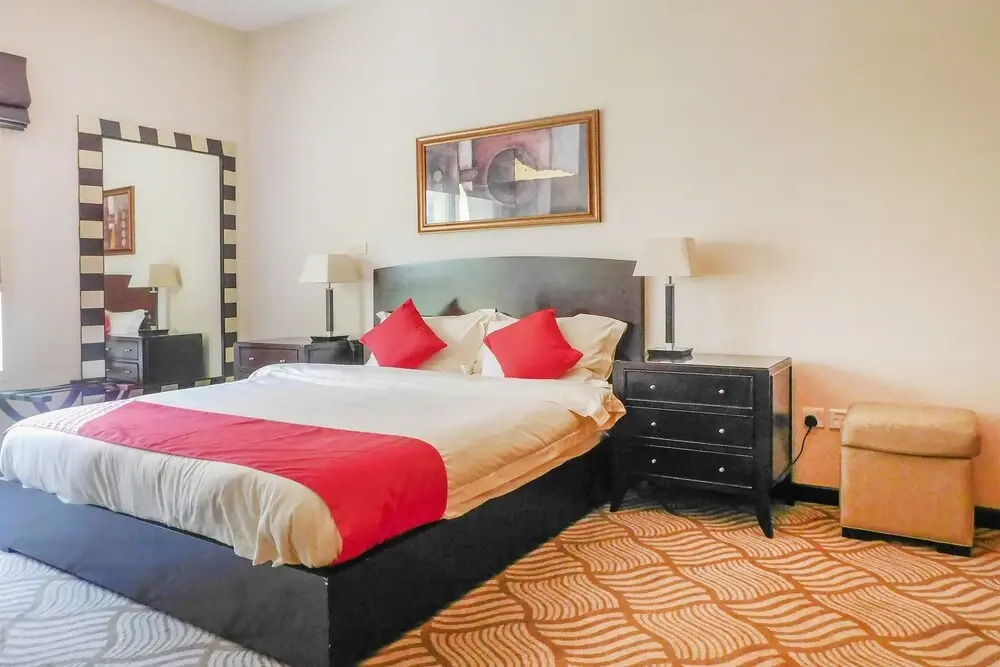 OYO 104 Home Skai Residency