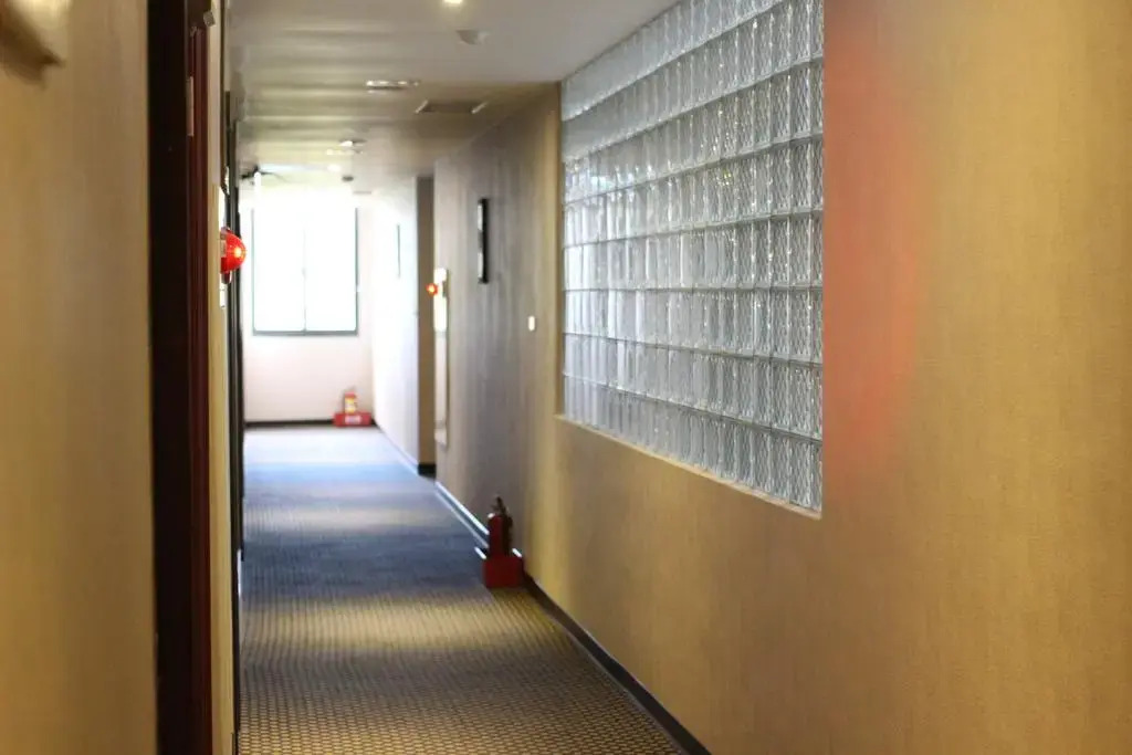 Home Full Hotel