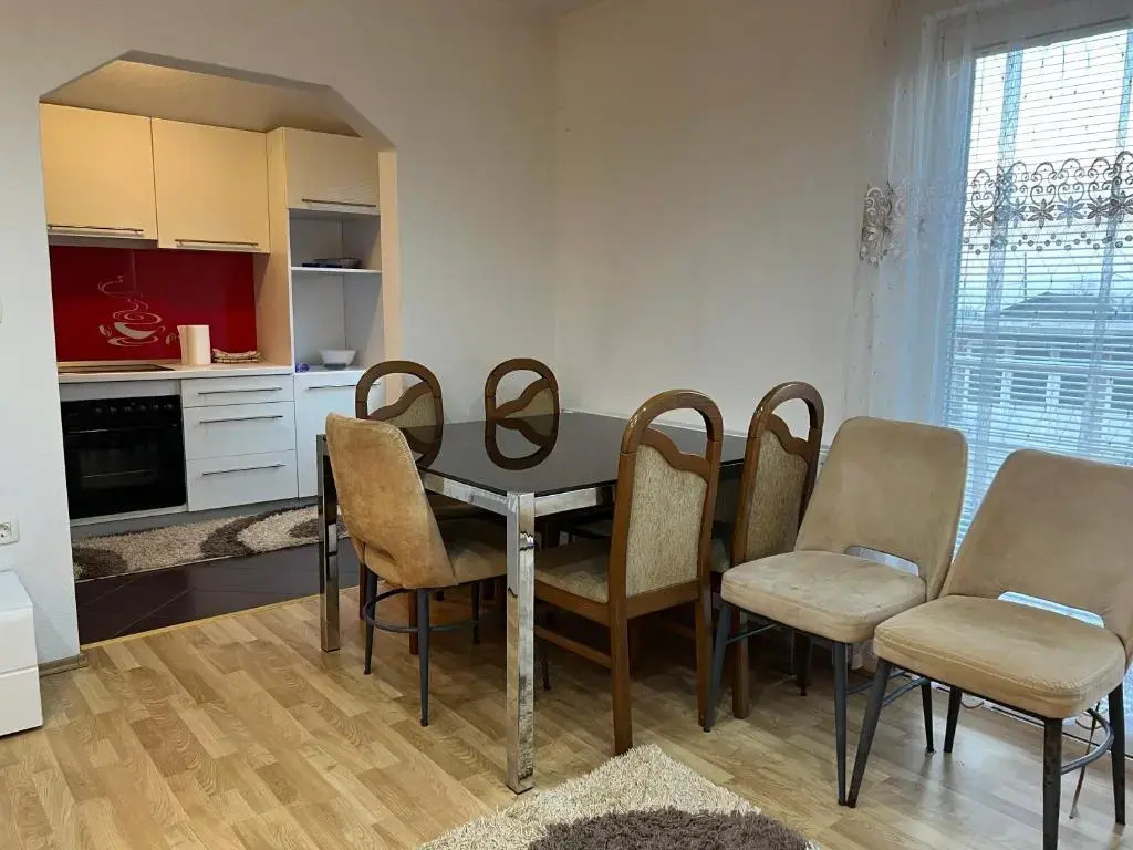 Apartmani Piramida Mjeseca i Sunca