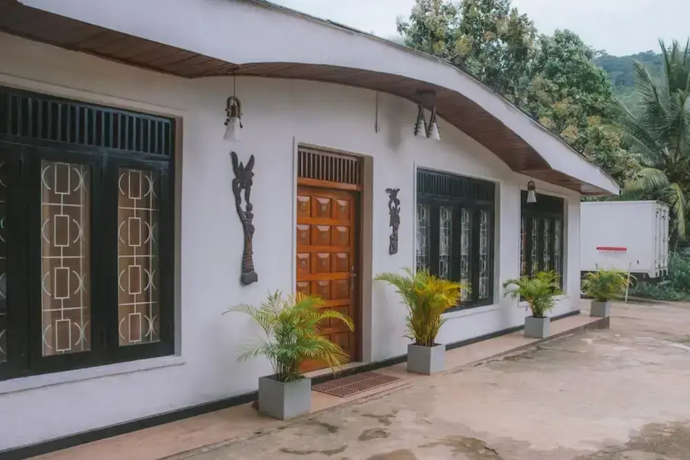 Kandy holiday bungalow