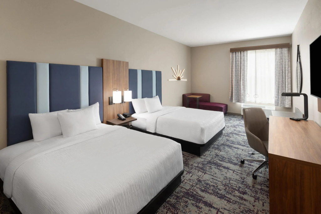 La Quinta Inn & Suites by Wyndham Athens I-65