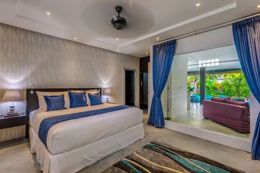 Villa Alchemy
