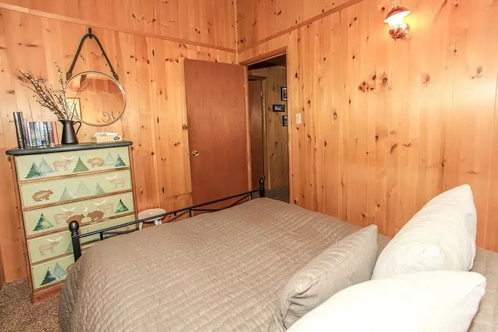 Owl Cabin