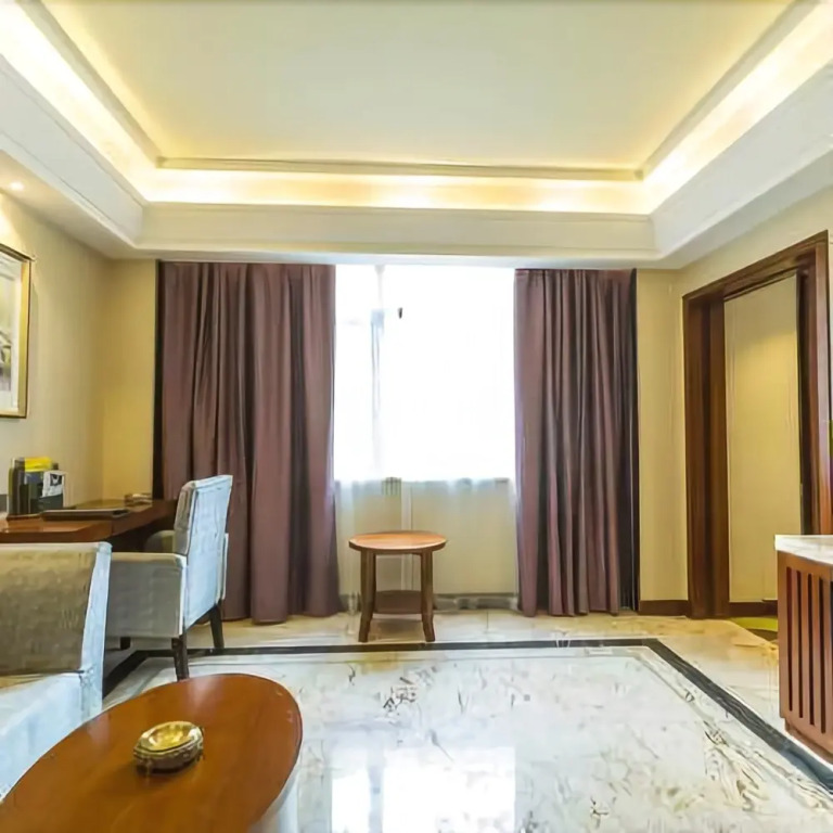 Hengyang Mucun Holiday Hotel