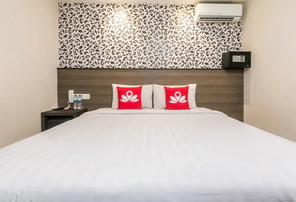 ZEN Rooms Kuta Sentral Parkir 2