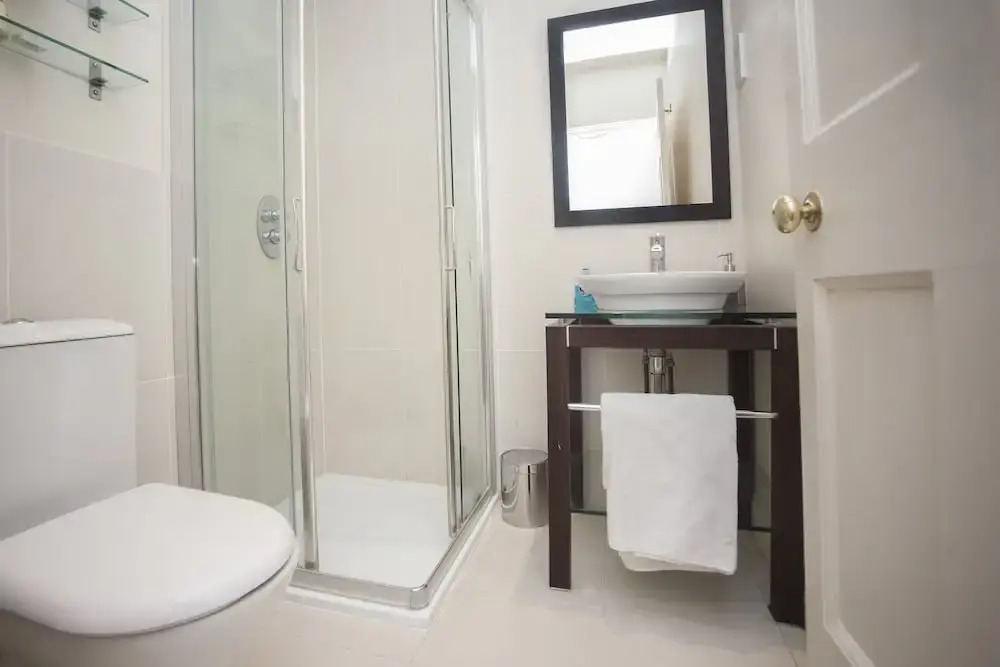 The Green Park Apartment