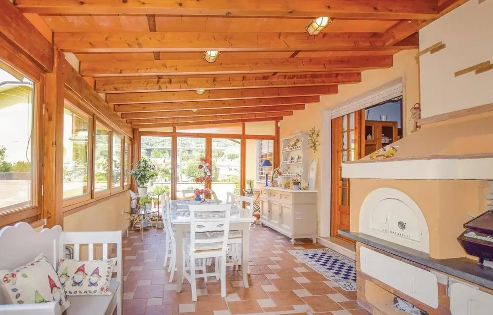 Maison Des Fleurs
