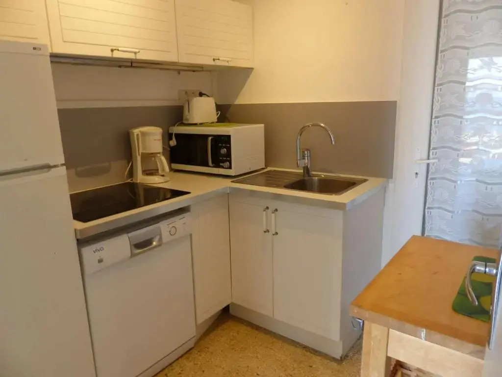 Appartement Le Lavandou, 3 pièces, 4 personnes - FR-1-308-25