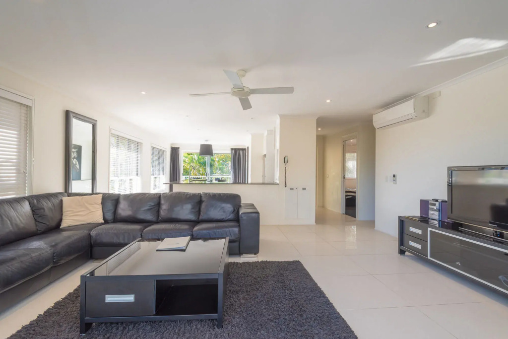Noosa Outrigger Beach Resort