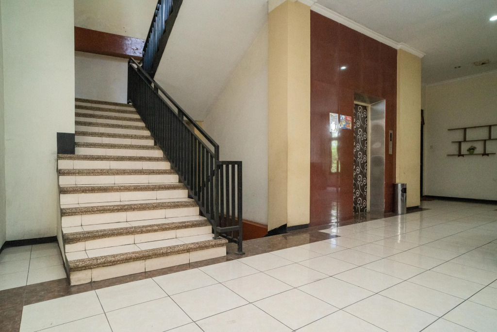 Urbanview Hotel de Kopen Malang by RedDoorz