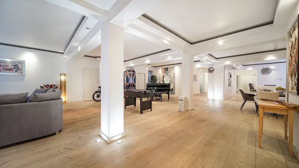 Brick Lane Hotel