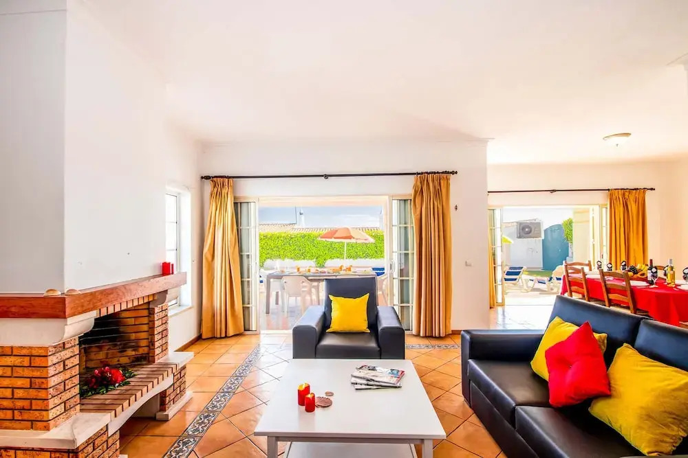 Villa Boracay - com Piscina Aquecível e Praia a Pé em Albufeira
