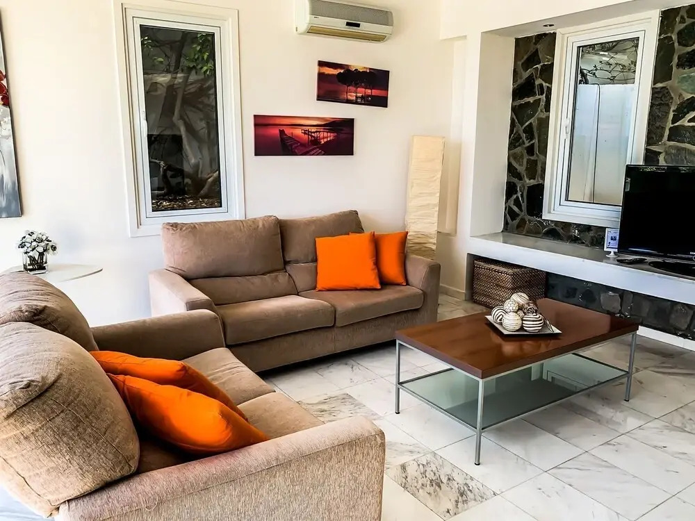 3 Bedroom Villa , With Fantastic sea View, Landscaped Garden Free Wi-fi