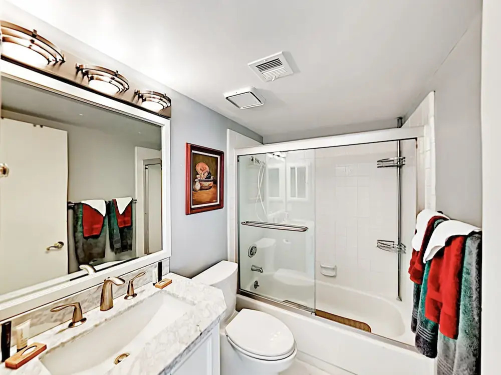 N Hermosa - 3 Br Home
