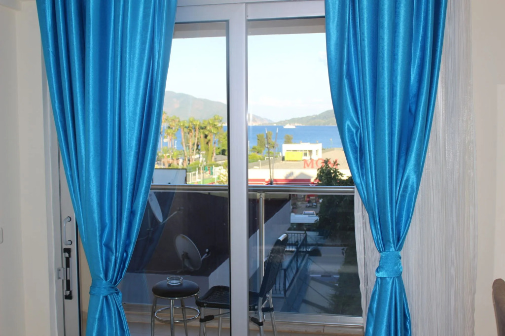 Berry Bella Hotel