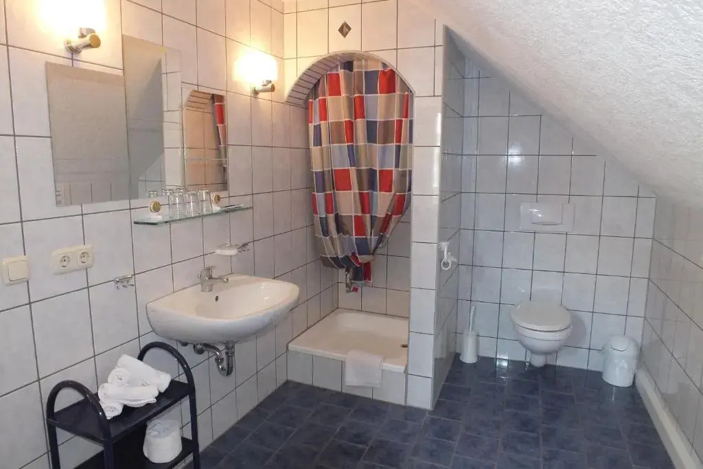 Gasthof & Pension "Schwarzer Adler"