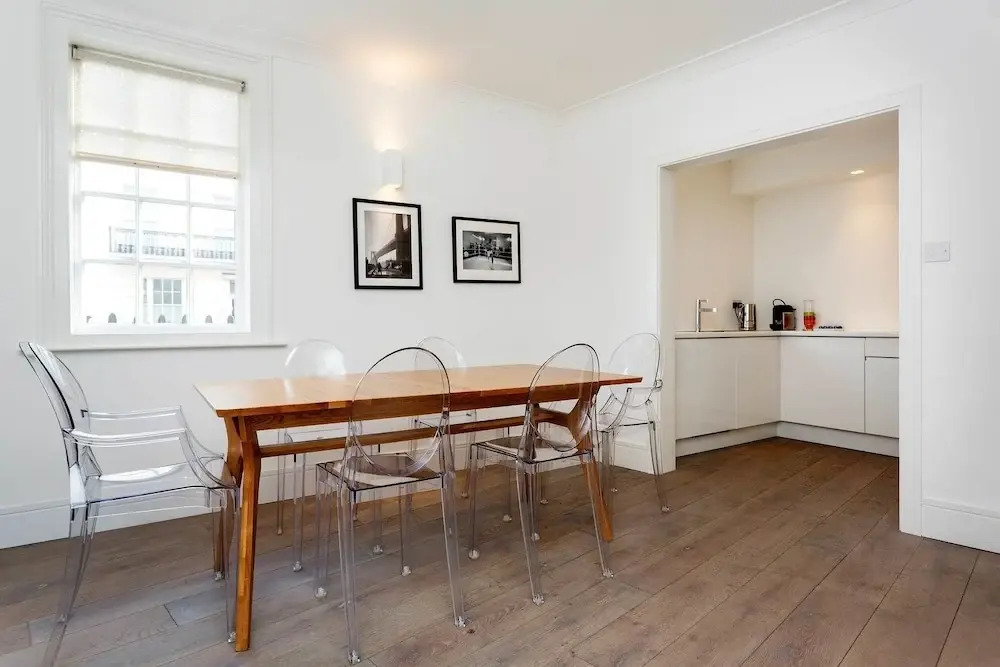 Veeve - Belgravia Mews