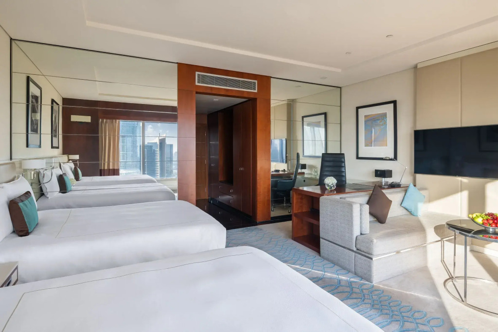 Jumeirah Emirates Towers Dubai