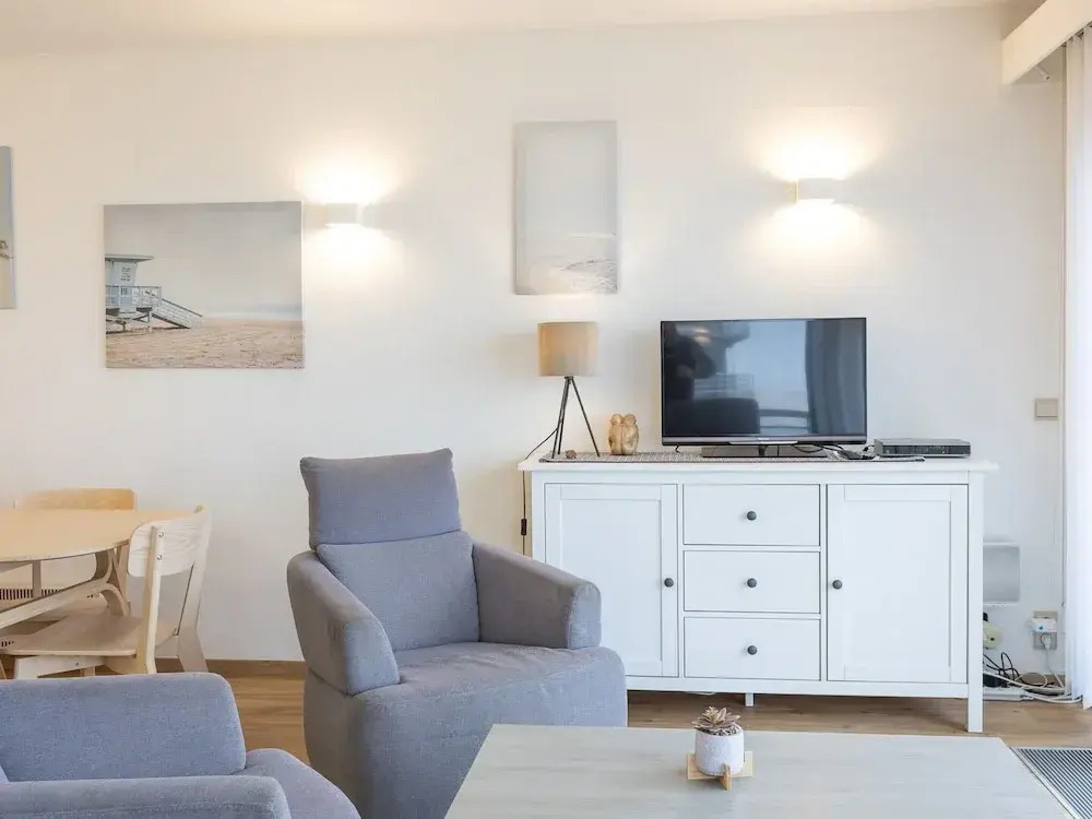 Attractive studio with a sea-view
