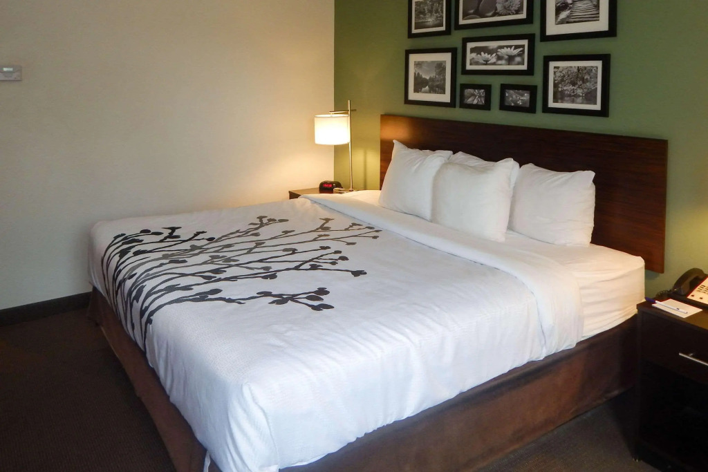 Sleep Inn & Suites Evergreen I-65