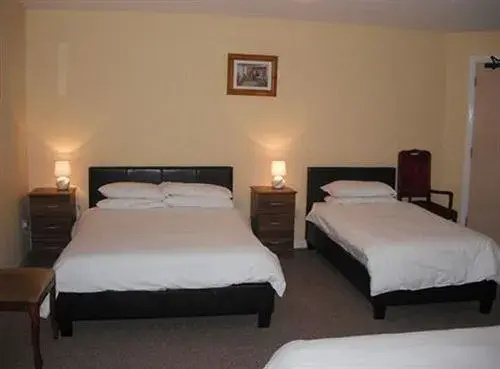 Iona Inn