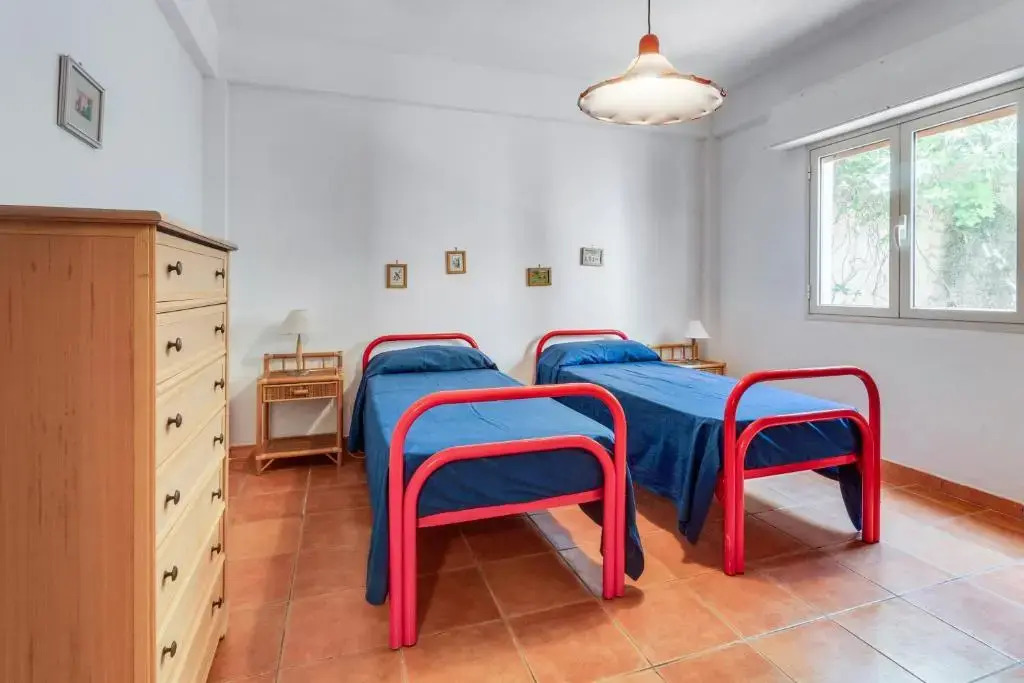 Scopello Flat with Panoramic Courtyard and Parking