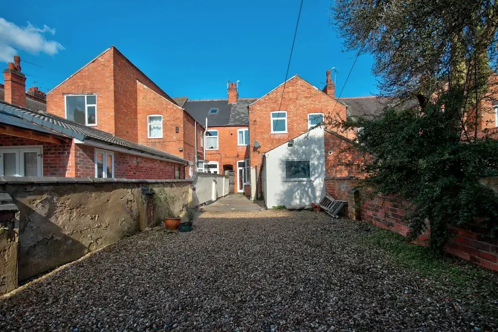 Upperton Road Guest Lodge