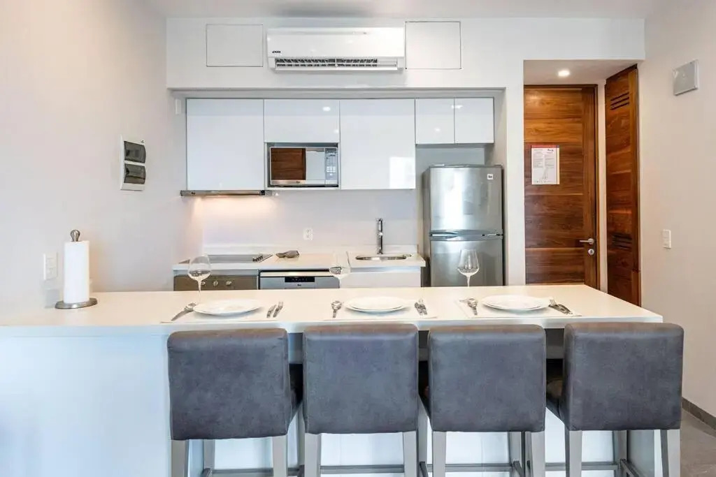 G302 MARLENE Incredible 2 BR condo at Gallery