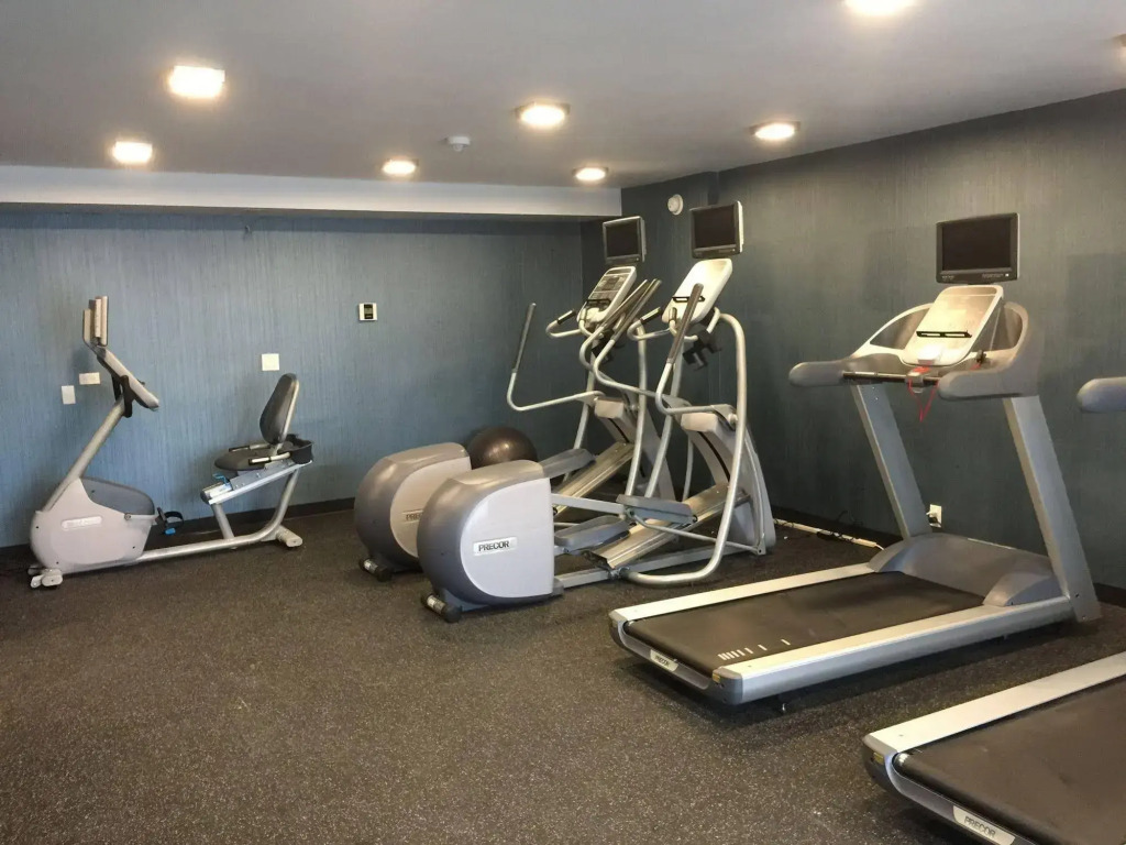Radisson Hotel Oakland Airport