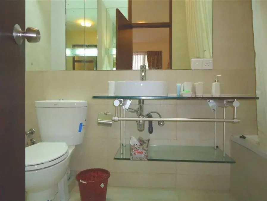 Breeze Apartment