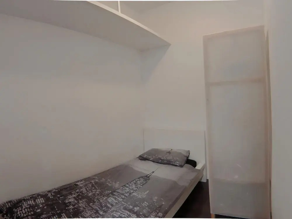 Apartamento de 2 Habitaciones a 3 Minutos de La Latina con A/C