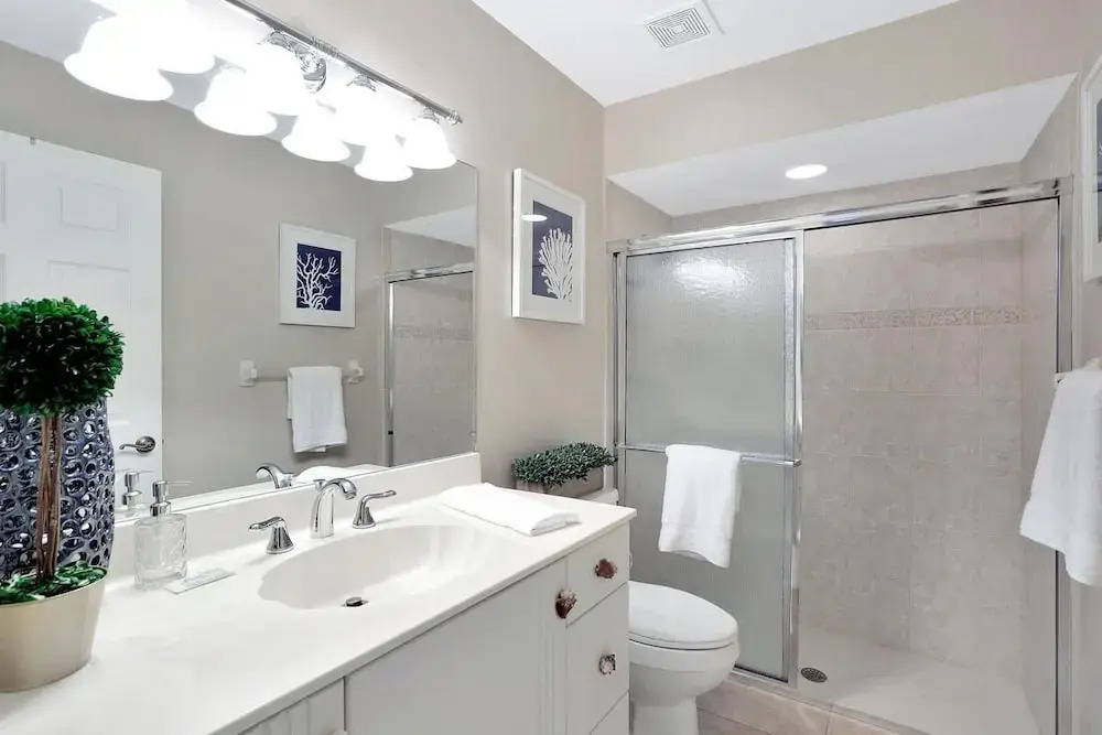 Shalimar Waterfront Pool Home