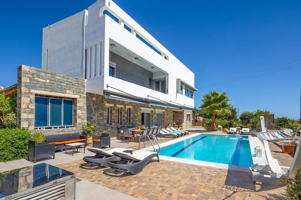Villa Friends private pool sea view