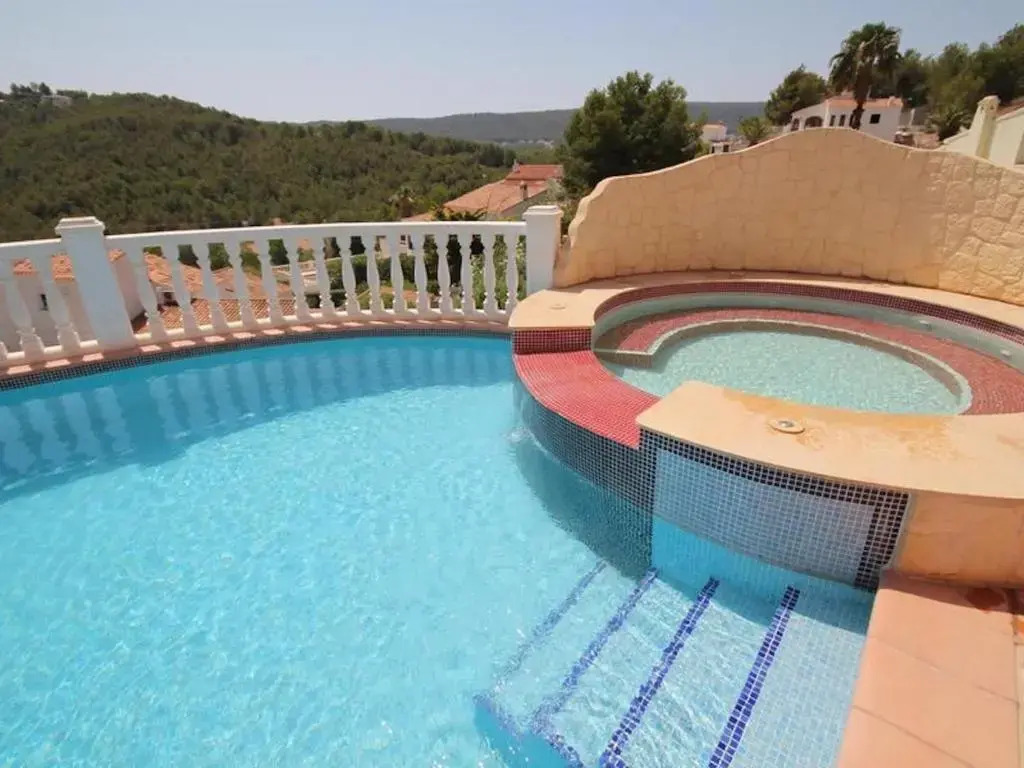 Fantastic villa with sea views and private pool