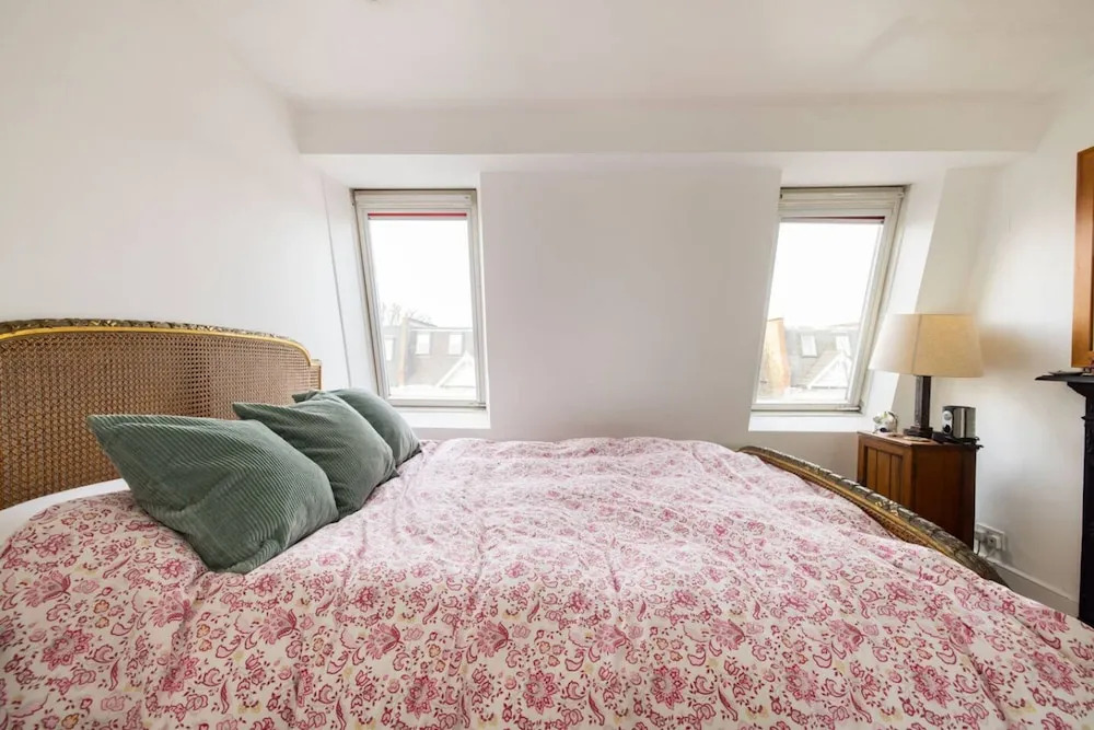 Fabulous 4 Bedroom Family Home in Fulham