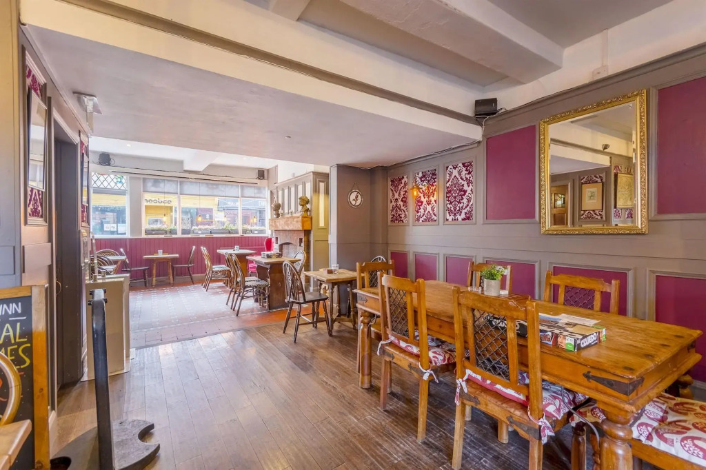 The Watergate Inn
