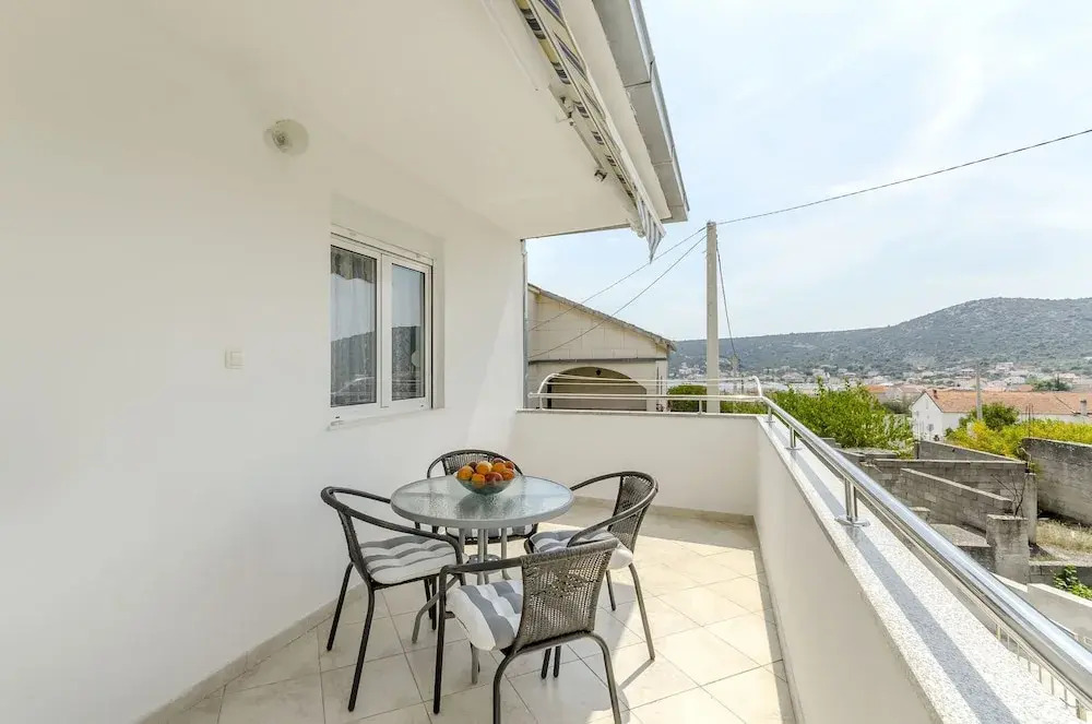 House Ivana