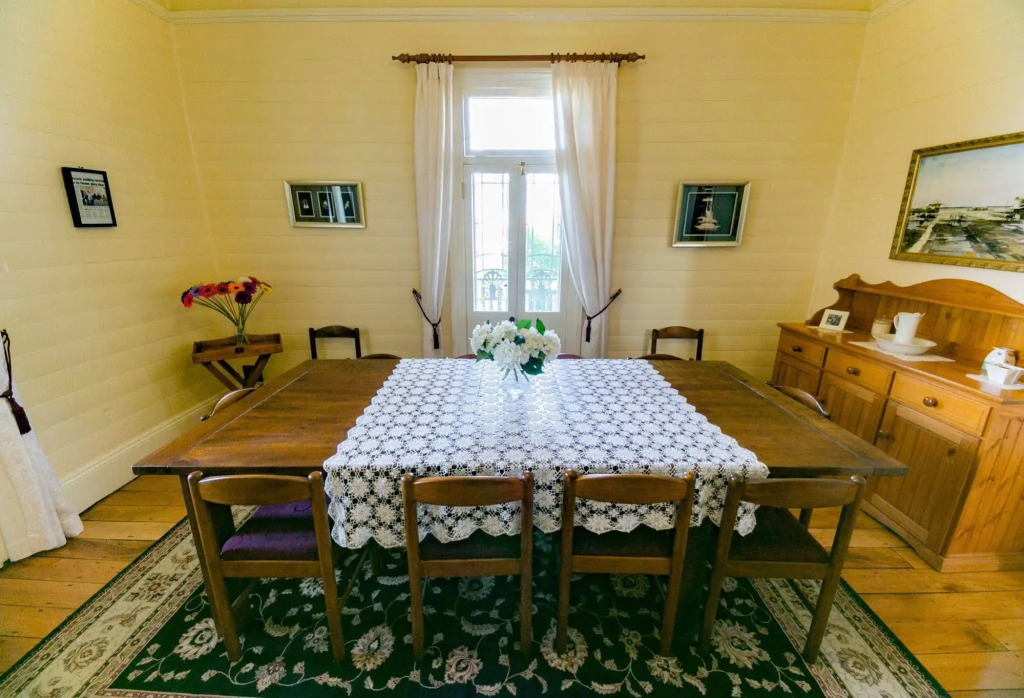 Riversleigh House