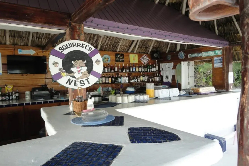 Mata Rocks Resort